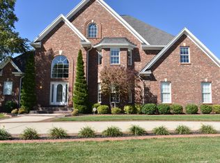 6113 Laurel Ln, Prospect, KY 40059