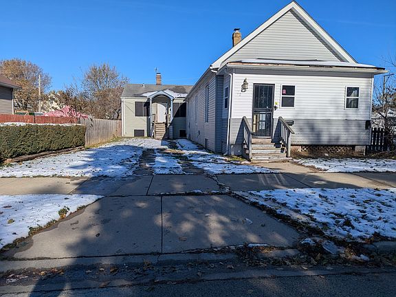2nd image of 224 156th St