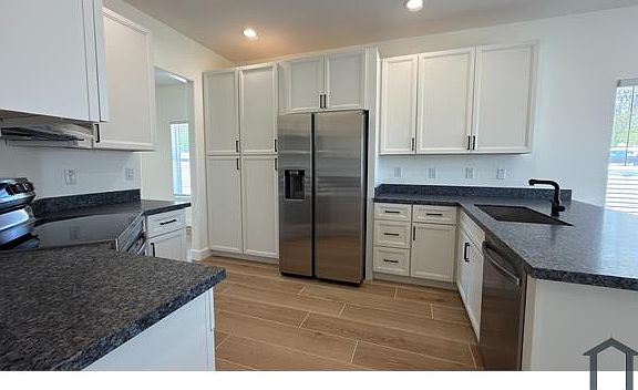 5th image of 4108 N 11th St