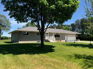 736 College Ave S, Saint Joseph, MN 56374