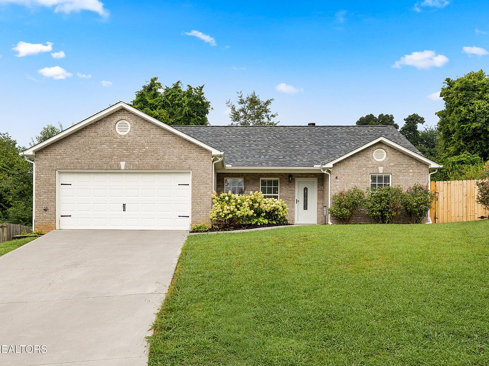 1st image of 3629 Aztec Ln