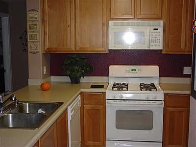 1st image of 5201 Laguna Oaks Dr #97