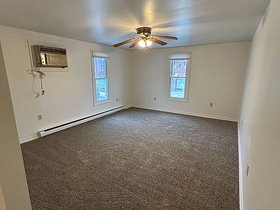 5th image of 72 E Washington St Unit 201