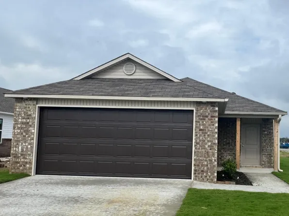 5814 Boone St, Jonesboro, AR 72404