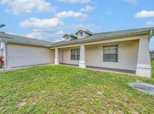 5767 NW Cahaba St, Port Saint Lucie, FL 34986