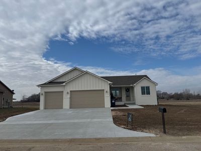 1213 N Trails End Ct, Mount Hope, KS, 67108