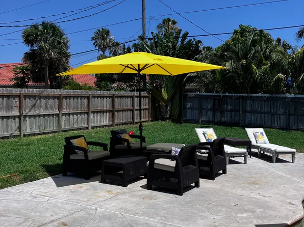 278 Pine Tree Dr, Indialantic, FL 32903