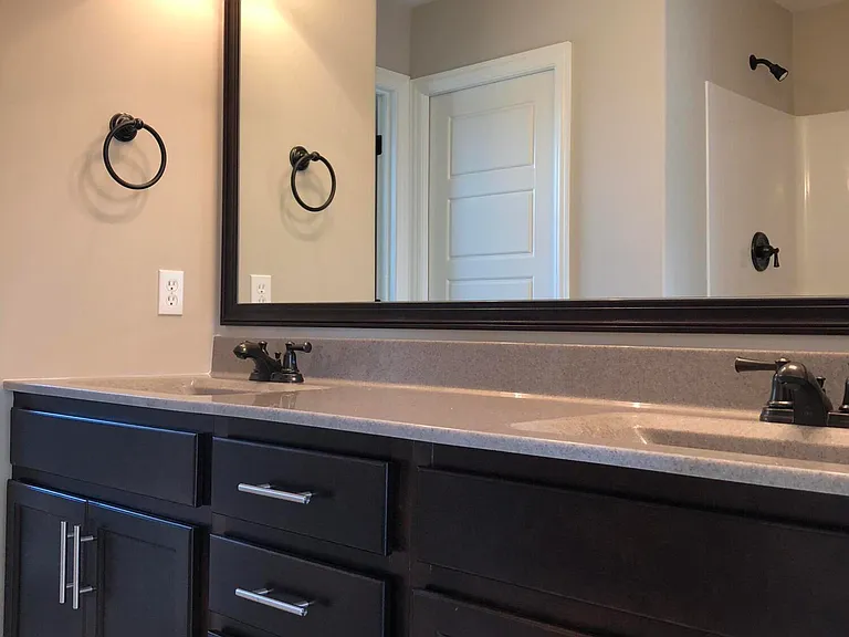 7414 Pemberton Dr — Photo 16