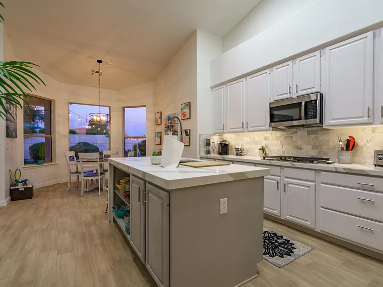 17635 N 55th Pl — Photo 10