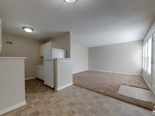 1734 N Waco Ave, Wichita, KS 67203