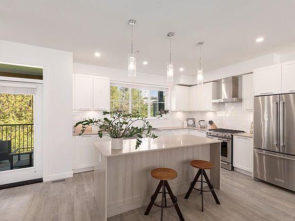 4th image of 23539 Gilker Hill Rd #32