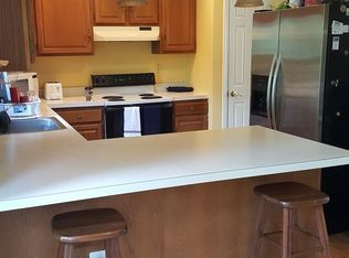 14219 Greenview Dr, Laurel, MD 20708