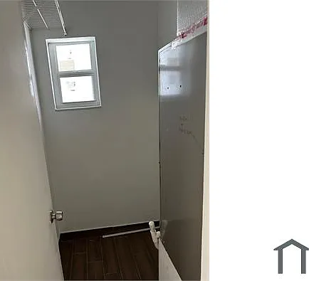904 NE 12th Ave #1 — Photo 8