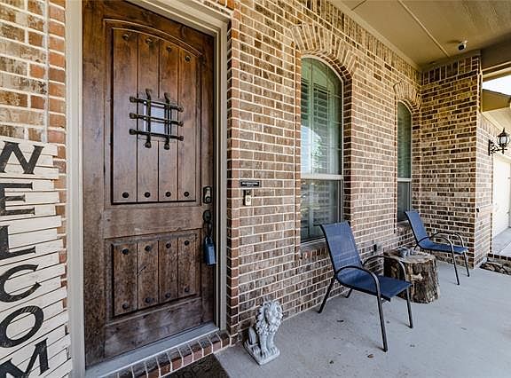 4th image of 422 Canterbury Dr