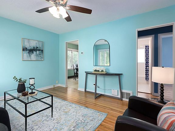 5th image of 2638 Howard St NE