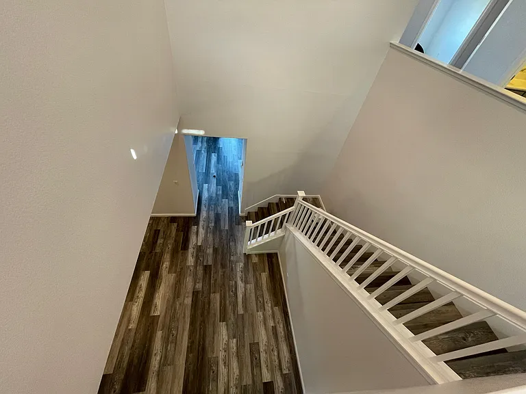 850 Saffron Dr — Photo 5