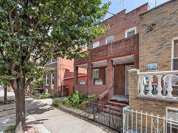 3rd image of 2531 43rd St