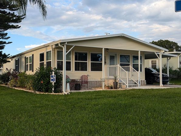 200 Egret Dr