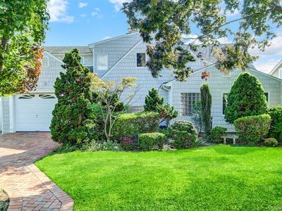 19 Topper Lane, Levittown, NY, 11756