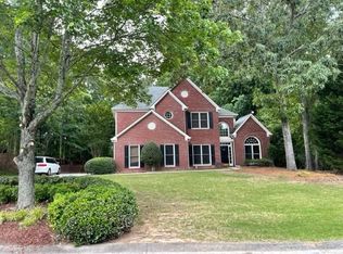 6725 Torrey Pine Cir, Suwanee, GA 30024