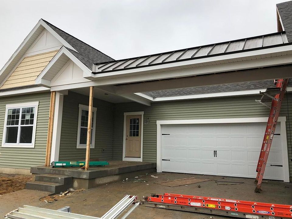1st image of 706 Braeside Dr SE #71