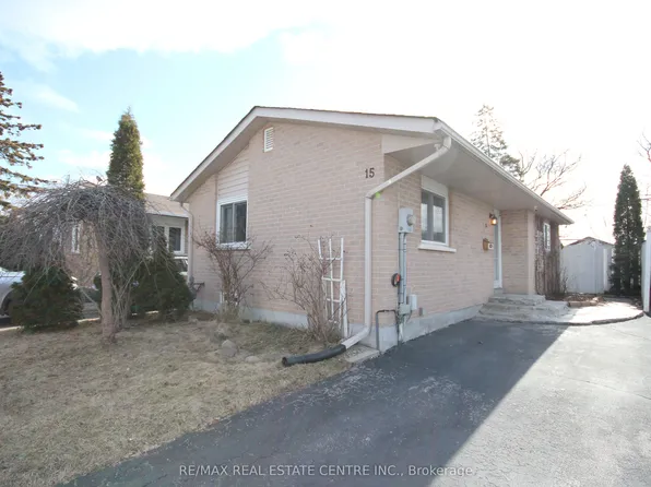 15 Huronia Ct, Brampton, ON L6S 2C7