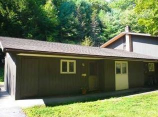 59 Brookside Dr, Brattleboro, VT 05301