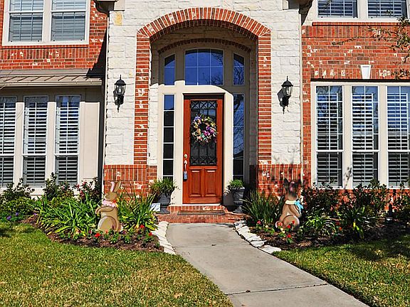 3rd image of 2626 Cezanne Cir