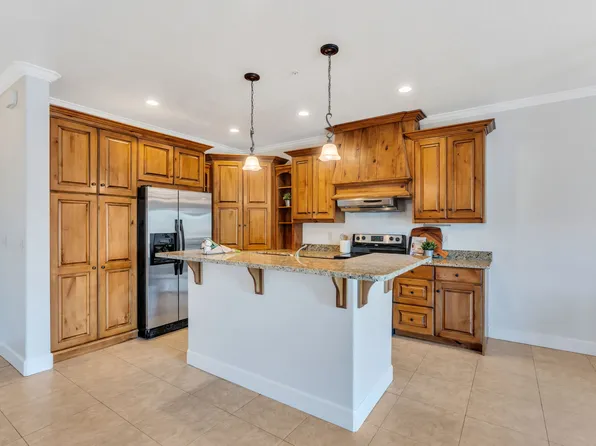 983 W 1055th St N APT 812, Orem, UT 84057