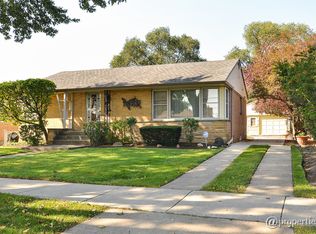 8044 N Ozark Ave, Niles, IL 60714