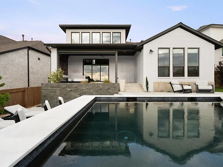 6517 Empresa Dr — Photo 23