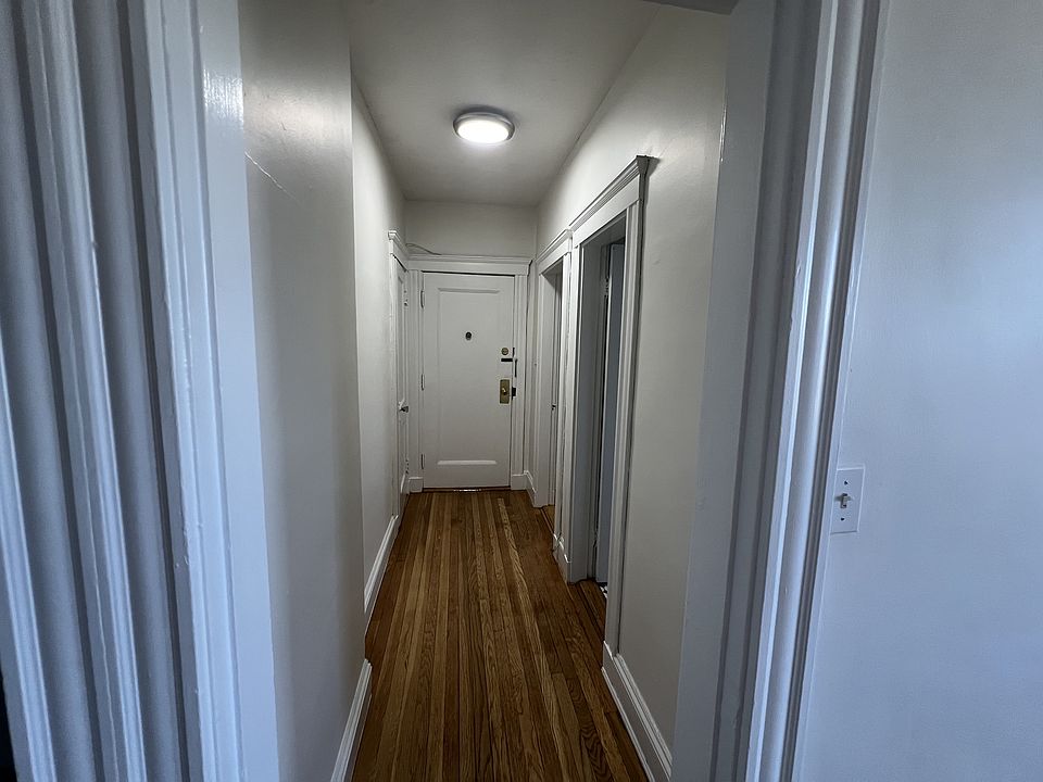 1st image of 28 Langdon St APT 12A