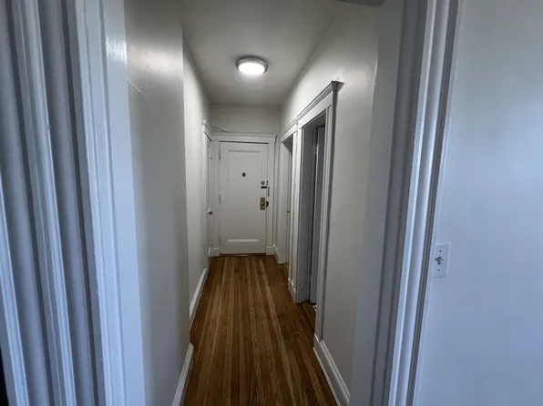 28 Langdon St APT 12A, Cambridge, MA 02138