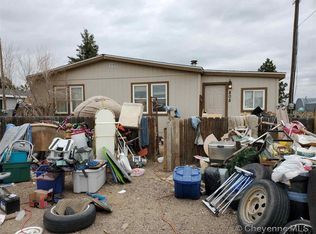 808 Artesian Rd, Cheyenne, WY 82007