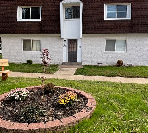 2nd image of 2714 Center St #A