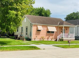 821 Lebeau St, Arabi, LA 70032