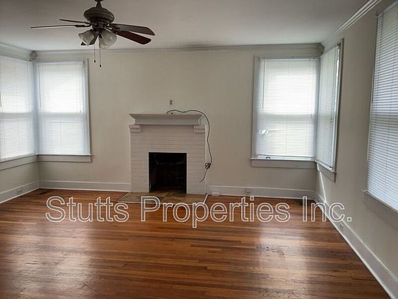2nd image of 1100 N Royal Ave