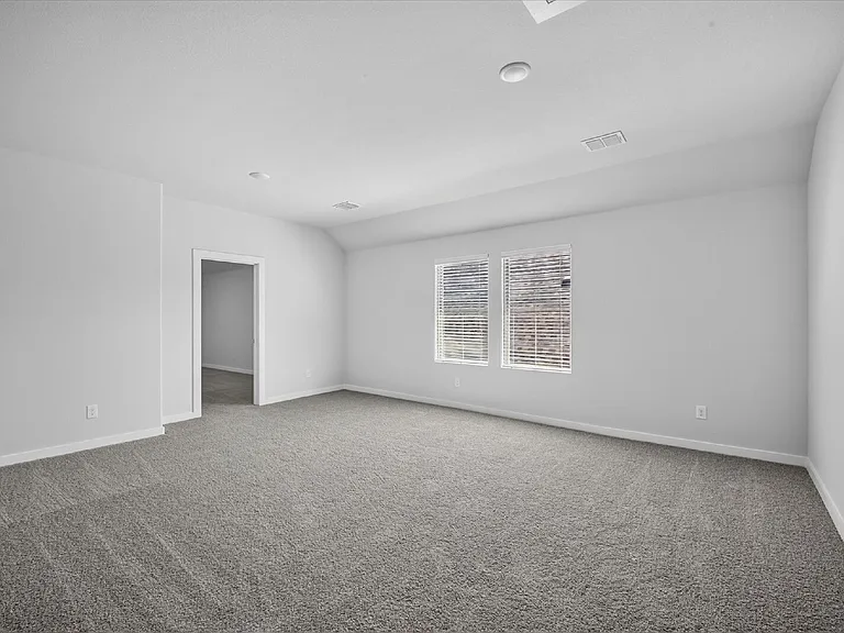 713 Summerberry Dr — Photo 12