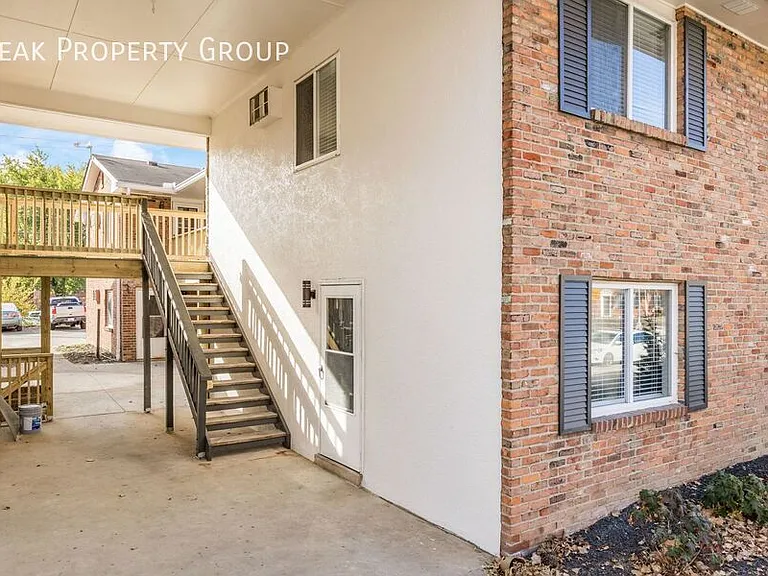 639 Riverview Dr #3 — Photo 21