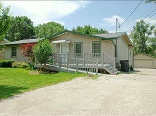 2970 NE 53rd Ct, Des Moines, IA 50317