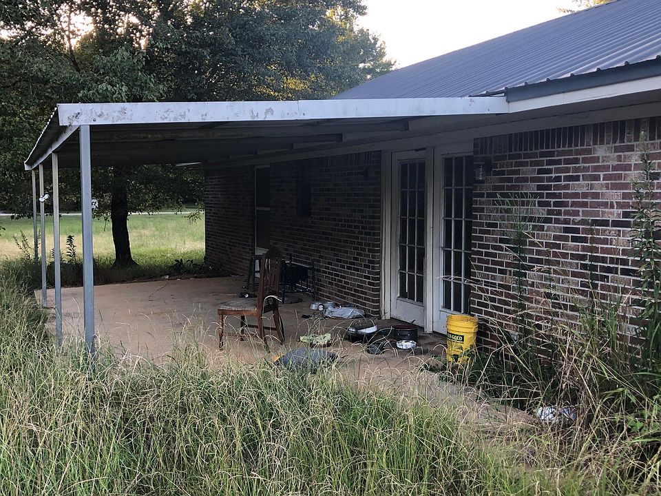 2nd image of 107 Piercetown Rd