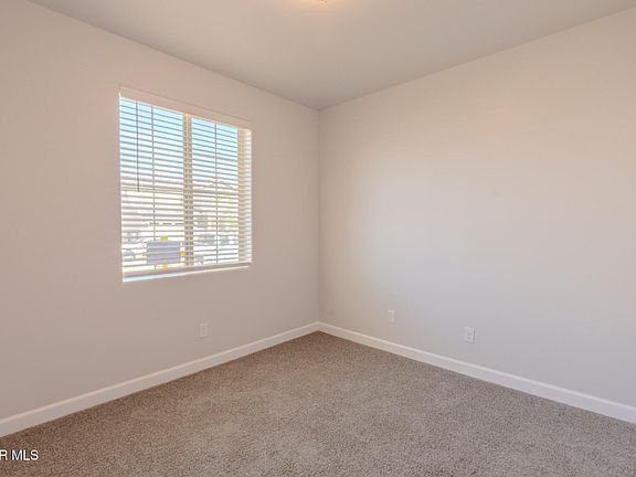 5th image of 729 Paseo Clasico St