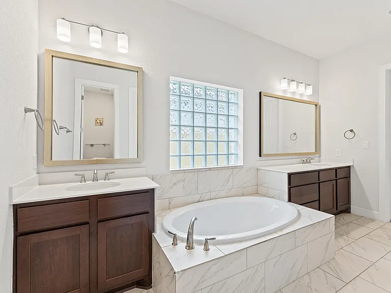 21 Cassena Grove Pl — Photo 27