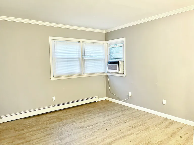 258 Steamboat Rd — Photo 24