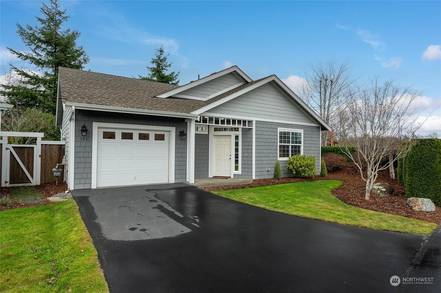 500 Creekbend Lane photo 1