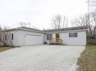 513 W 3rd St, Braidwood, IL 60408