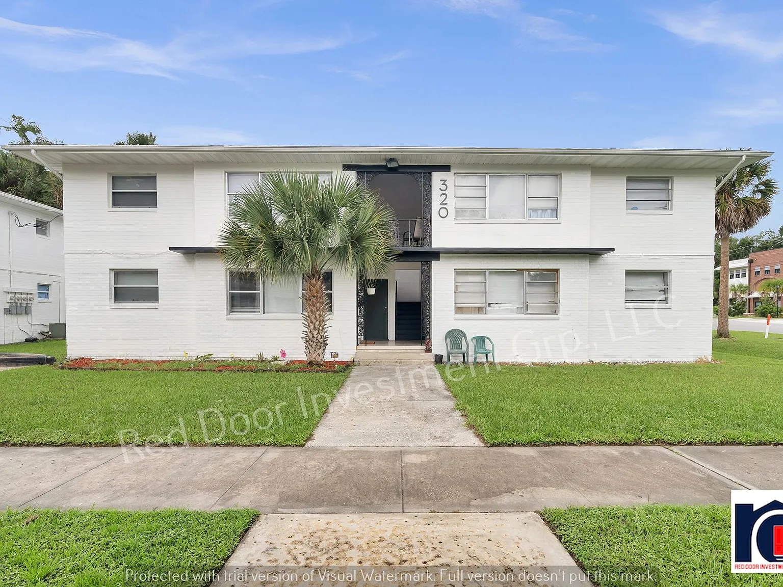 Spacious Renovated Apartments within Walking Distance to Downtown Deland — Photo 4