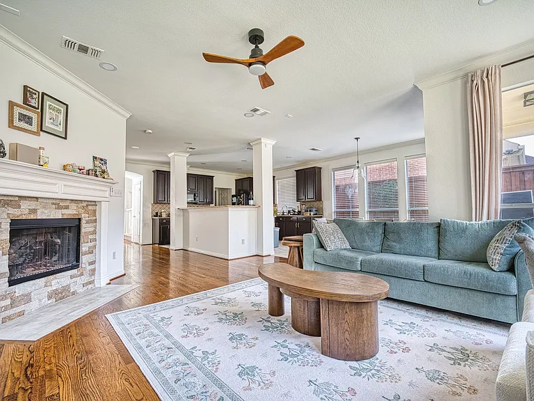 5513 Amber Way — Photo 8