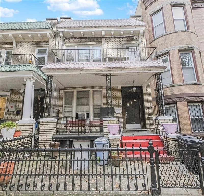 438 73rd St photo 1