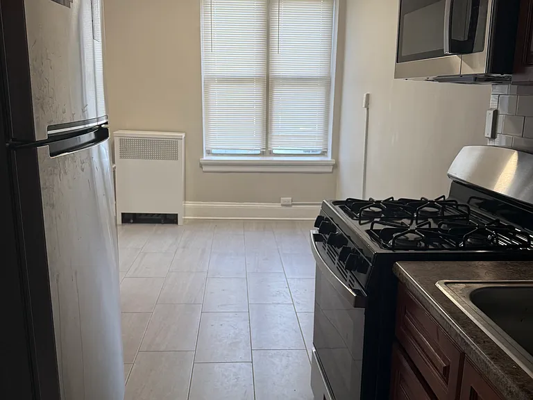 122 State St #1E — Photo 2